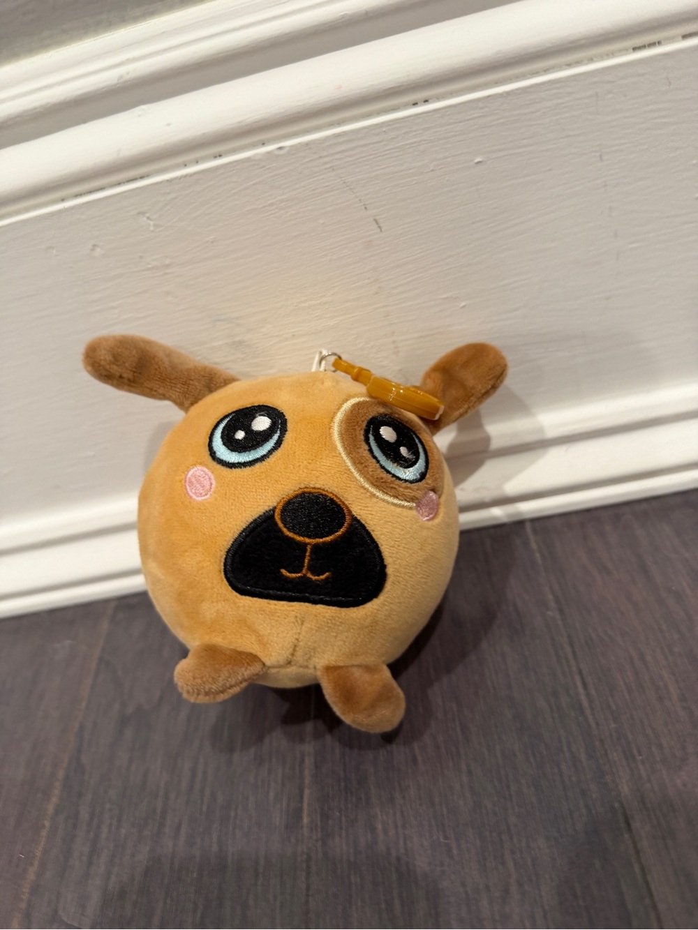 NWOT Squeezamals Bryce Pug Cute Brown Plush Dog Keychain Stuffed Animal